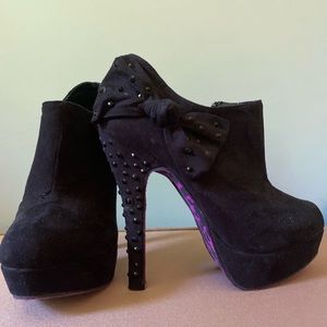 Betsey Johnson heels with studded bows